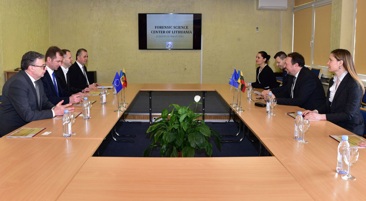 Centrul de Expertize Judiciare al Lituaniei va coopera cu CNEJ din Moldova.