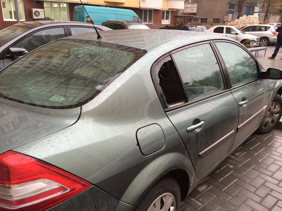 Poliția nu exclude că făptașii au comis infracţiunea doar pentru a se distra. Foto: unimedia.info