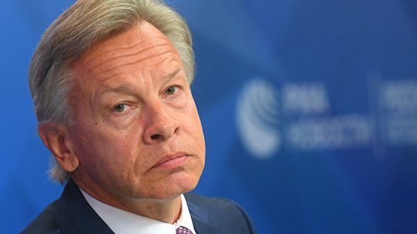 Пушков ссылается на выводы комиссии Совета Федерации по информационной политике.
