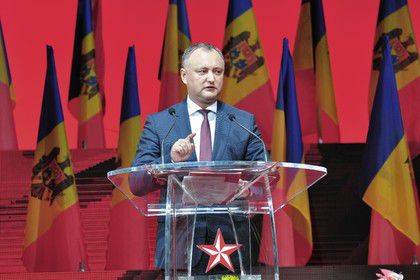 Președintele Igor Dodon a semnat un decret privind demisia din funcție a ministrului Apărării Anatol Șalaru.