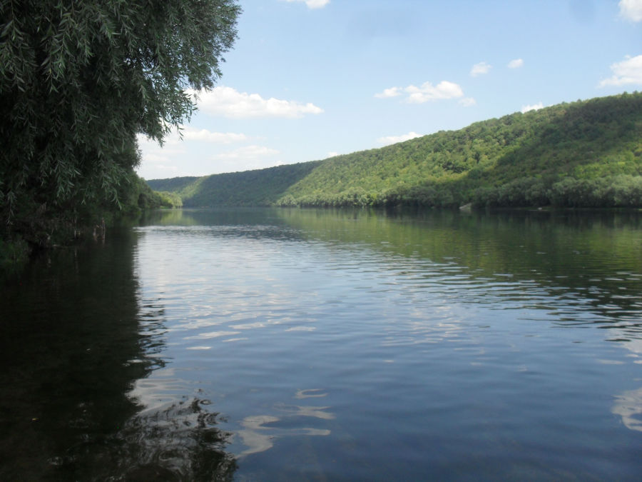 В Сороках во время купания в реке утонул маленький мальчик.