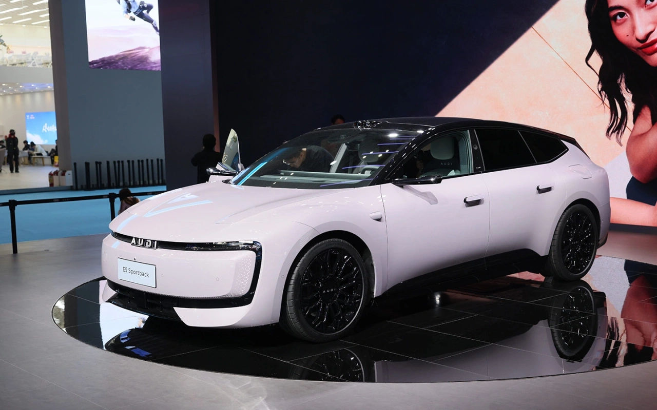 Новый электромобиль AUDI собрал 10 тыс. заказов за 30 минут.