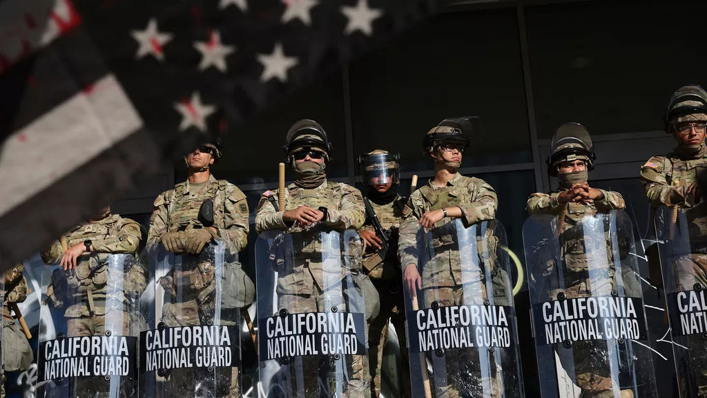Trump va păstra controlul asupra Gărzii Naționale din California.