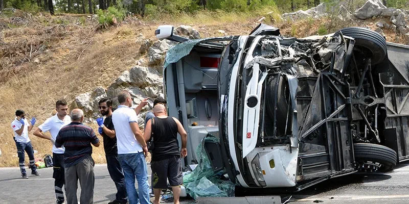 В Турции попал в ДТП автобус с туристами.
