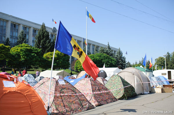 Protestatarii din PMAN au şi revendicări rezonabile, pe care guvernarea ar trebui să le ia în serios, iar acesterevendicări sunt reformele.