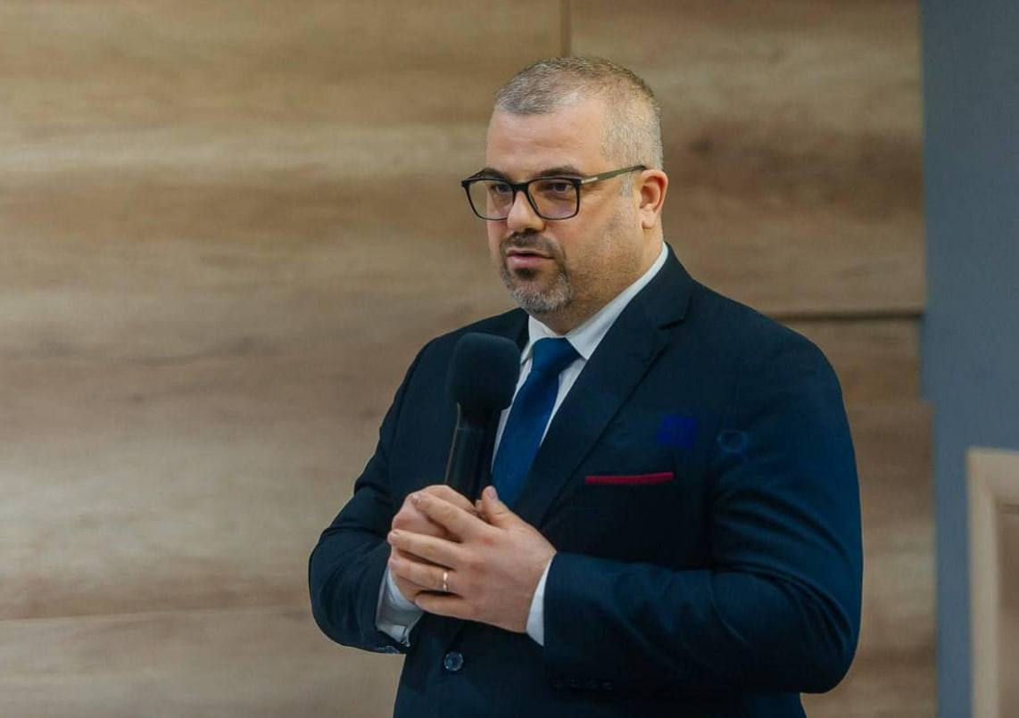 Владимир Болокан покинул должность главы управления медпомощи Кишинева.