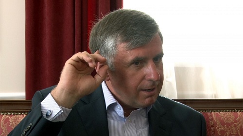 Sturza a declarat că toate mişcările de PR, din ultimul timp, ale unor mici partide îl fac să creadă că subiectul votului uninominal se discută serios în mediul politic de la Chişină