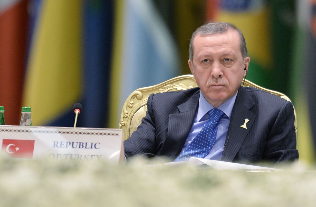Президент Турции готовится к предстоящему саммиту НАТО в Варшаве 8 и 9 июля.