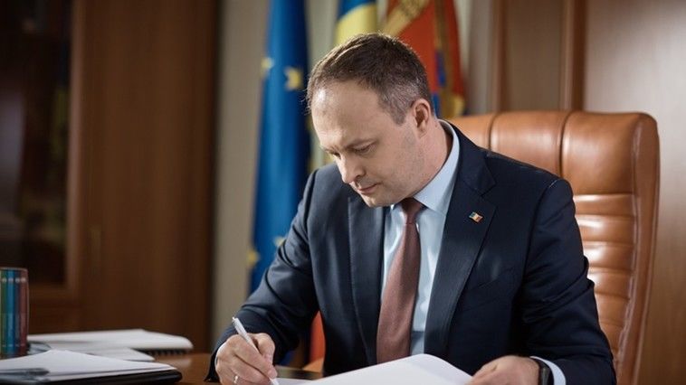 Președintele Parlamentului, Andrian Candu.