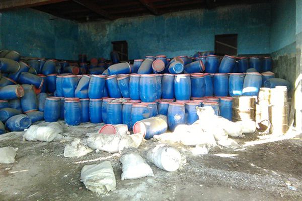Primul lot de deşeuri de pesticide din raionul Făleşti a fost exportat în Polonia.
