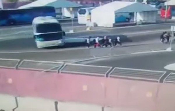 Автобус сбил участниц Европейских игр в Баку.