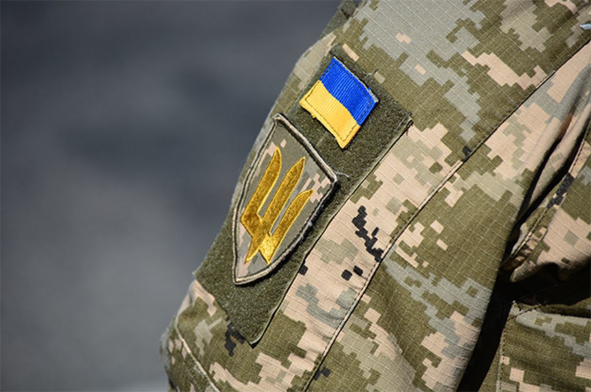 ВСУ: Военные РФ штурмуют и бомбят Мариуполь, частично блокируют Харьков.