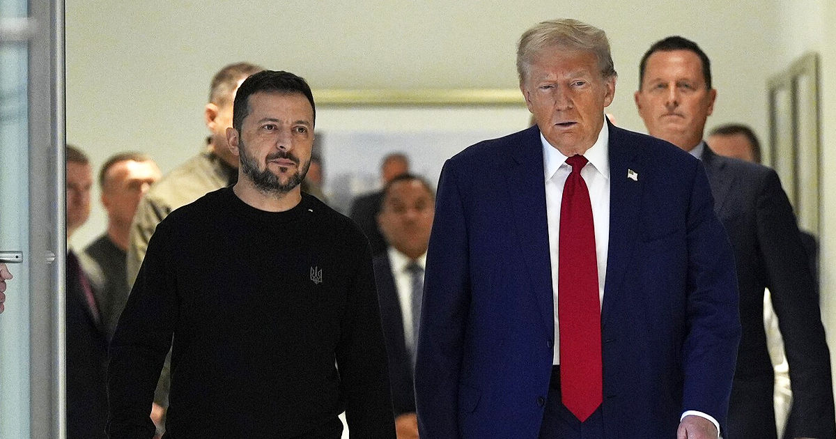 Trump a avut o conversație telefonică cu Zelenski: Avansăm pe calea stabilită.