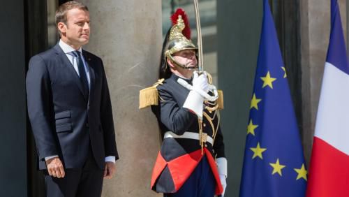 Presa rusă pro-Putin, fără acreditare la Macron: Accesul e rezervat doar pentru jurnalişti.