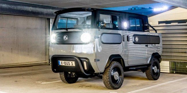 Electric Brands представила универсальный электромобиль Xbus, который можно не заряжать.