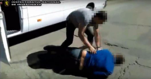 По уголовному кодексу, за сутенерстве грозит до 10 лет тюрьмы.