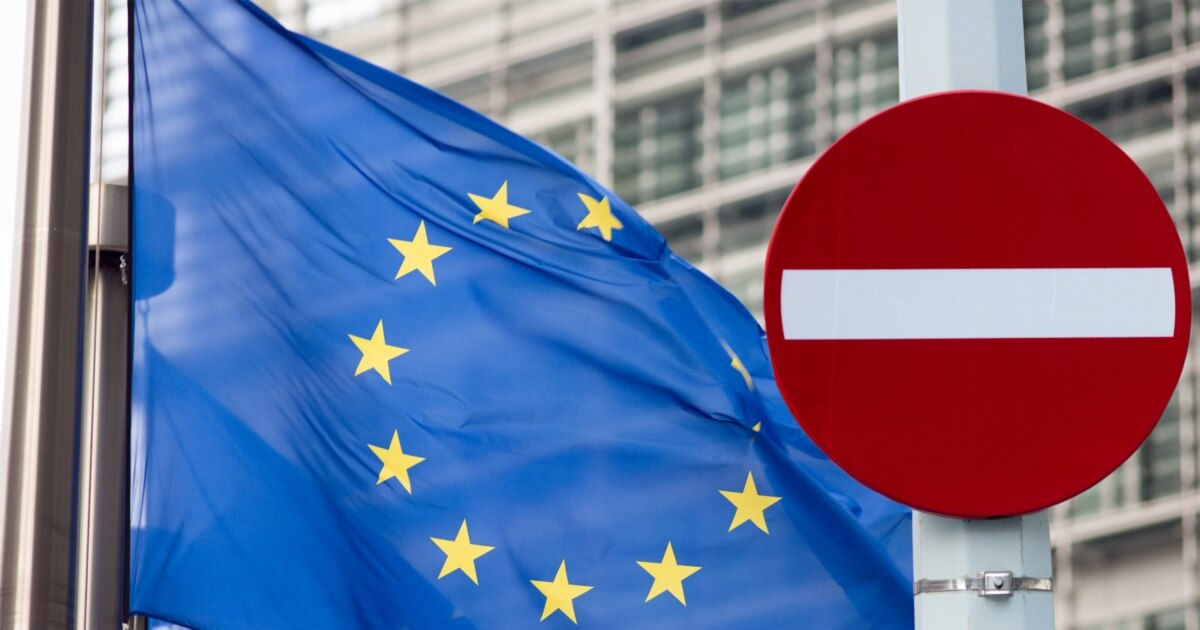 ЕС готовится впервые ввести санкции против Кыргызстана за помощь России.