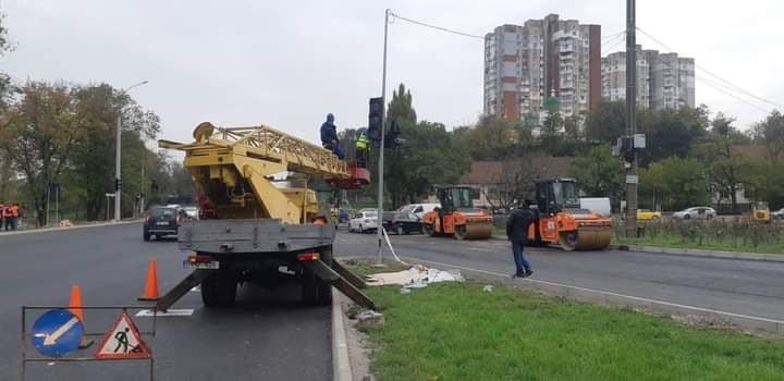 На пяти перекрестках улицы Албишоара появятся «умные» светофоры.