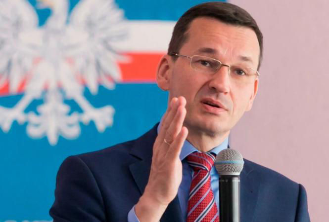 Польша готова строить постоянные базы для войск союзников по НАТО .