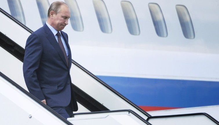 Operatorii aerieni reduc tot mai mult numărul zborurilor, spre capitala Rusiei. Foto: cnn.com