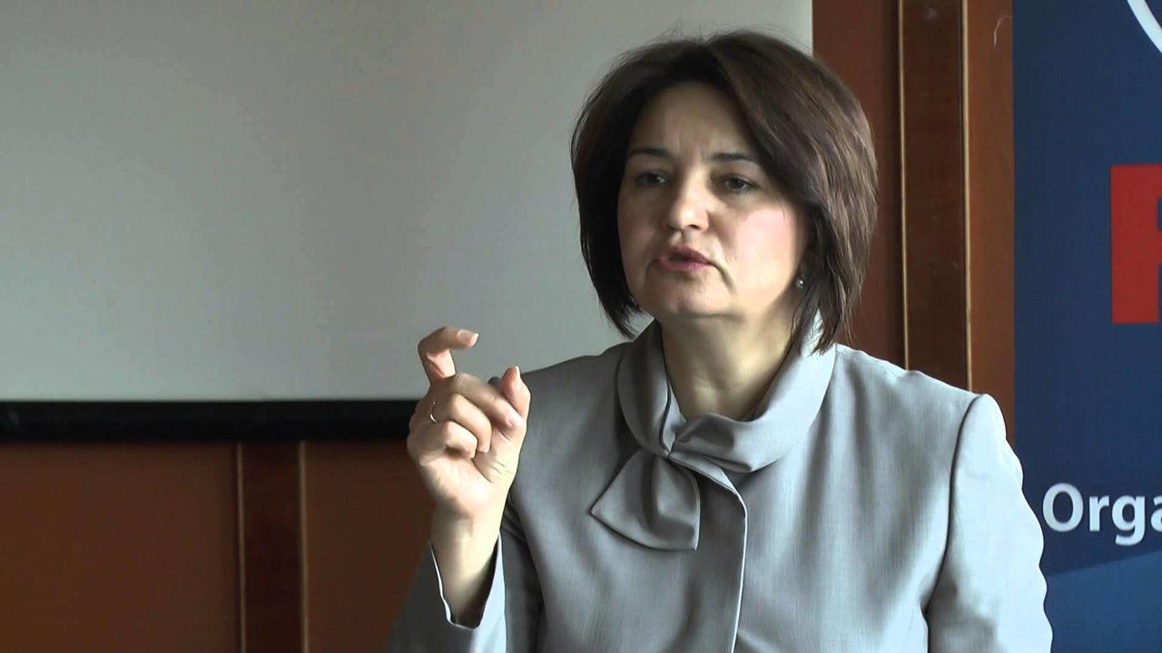 Ministrul Educaţiei, Cercetării şi Culturii, Monica Babuc.