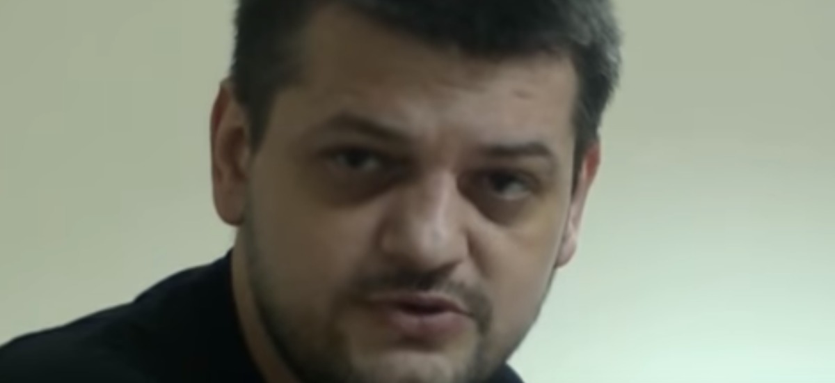 Simion Jereghi susţine că au fost maltrataţi şi deţinuţii minori, iar pentru ca să nu depună plângeri în Procuratură. 