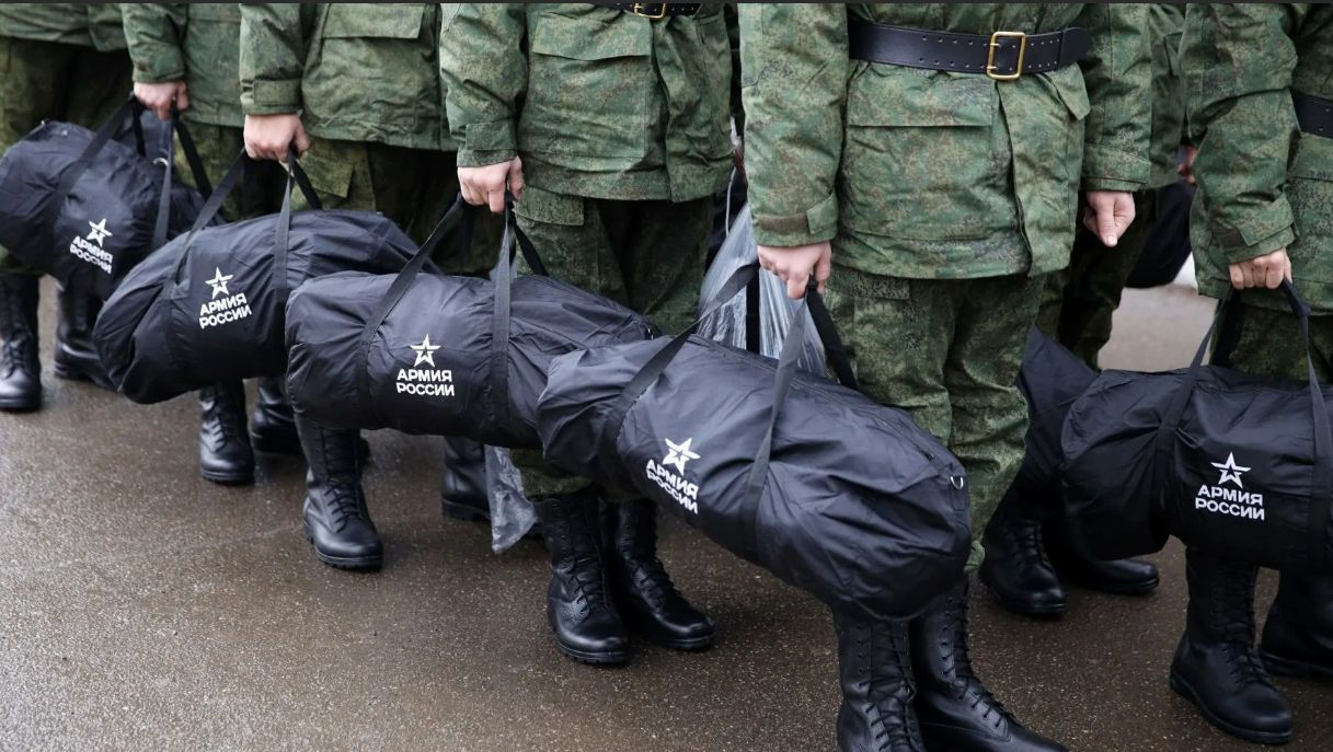 В Госдуме РФ готовят законопроект о призыве лиц с двойным гражданством в зону "СВО".