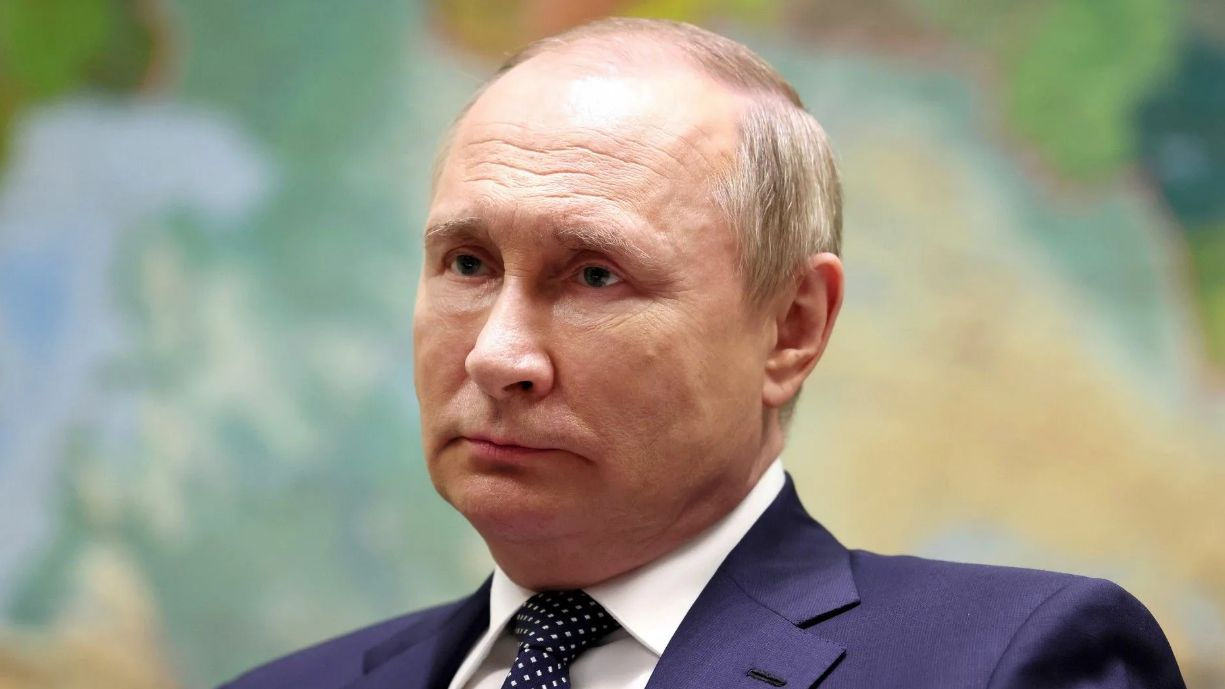 Путин: Мы не можем прекратить огонь, когда на нас наступают.
