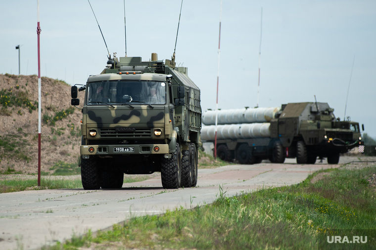 США пригрозили Турции санкциями из-за закупки оружия и военной техники у России.