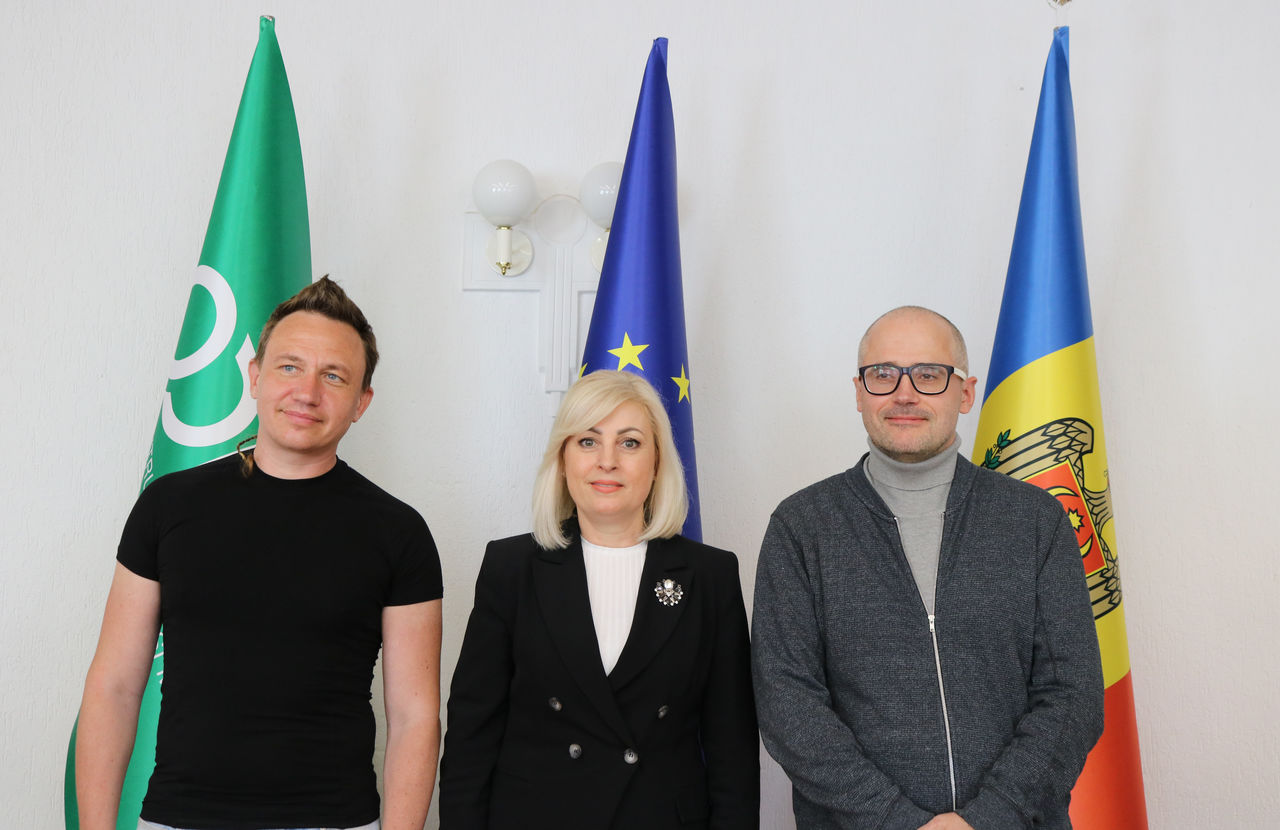 ODIMM, 999 и Startup Moldova объединили усилия для цифровизации бизнеса.