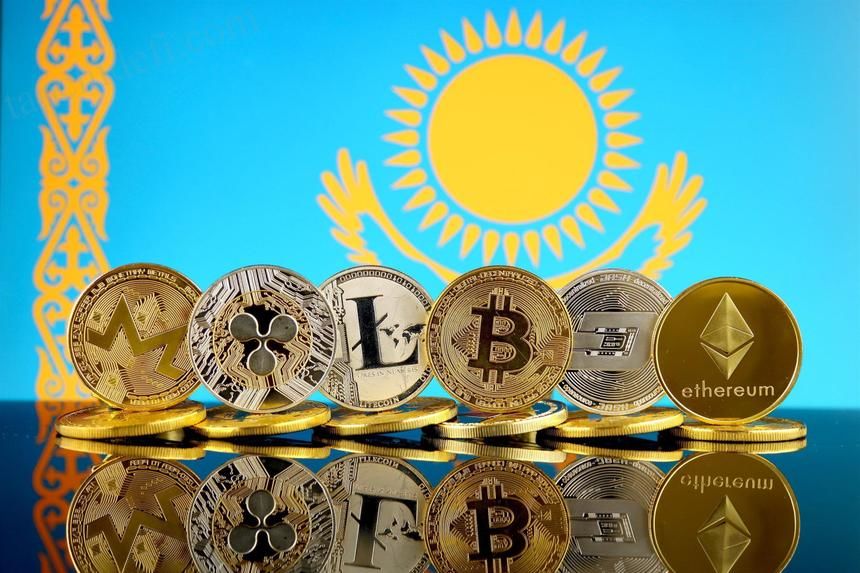 Из-за протестов в Казахстане пострадало 20% ферм по добыче биткоина.