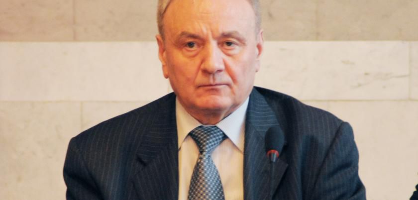 Timofti agravează și mai mult situația din Republica Moldova, împingând țara spre anticipate.
