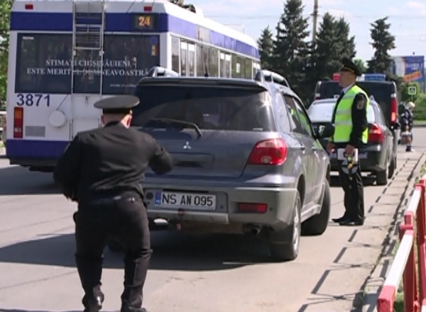 Politia urmeaza sa stabileasca circumstantele in care s-a produs accidentul.