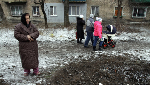 В Горловке в результате обстрелов получили ранения 19 мирных жителей, из них 13 госпитализированы, 8 горловчан погибли/ Фото: AP