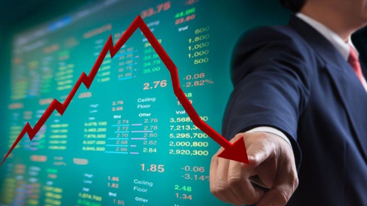 Investițiile în active materiale pe termen lung, în scădere cu 21%. Foto: workingcloset.com