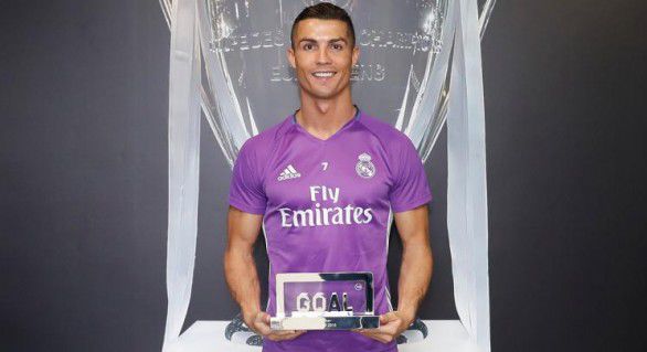 Cristiano Ronaldo câştigă trofee pe bandă rulantă. Foto: digisport