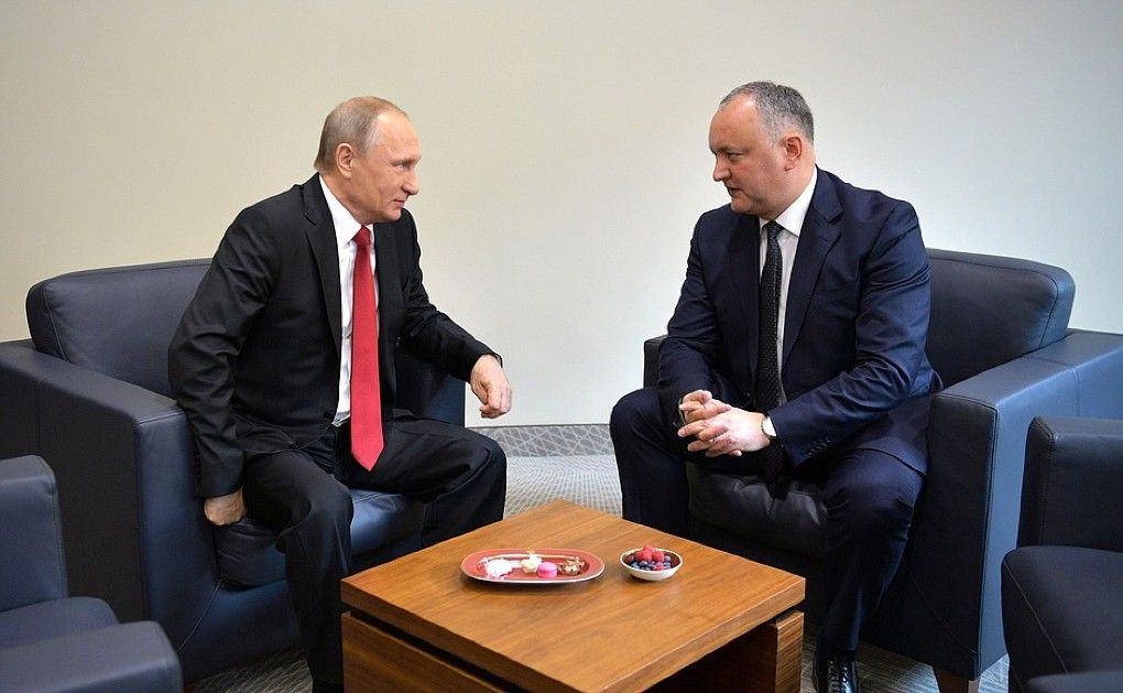 Igor Dodon s-a întâlnit cu Vladimir Putin la un forum din Sankt-Petersburg. 