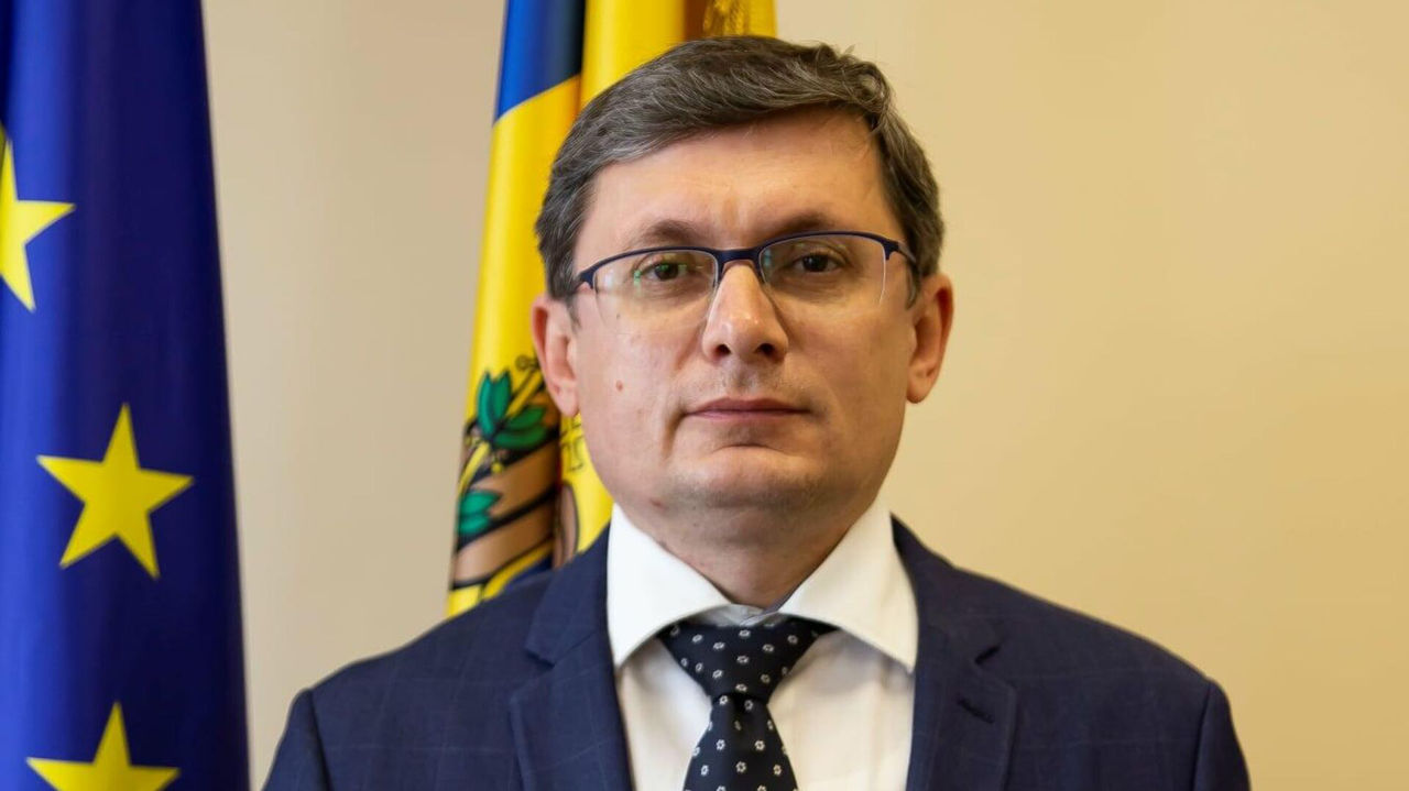 Управление энергетическим кризисом обсудил спикер Игорь Гросу с врио председателя Сената Румынии.