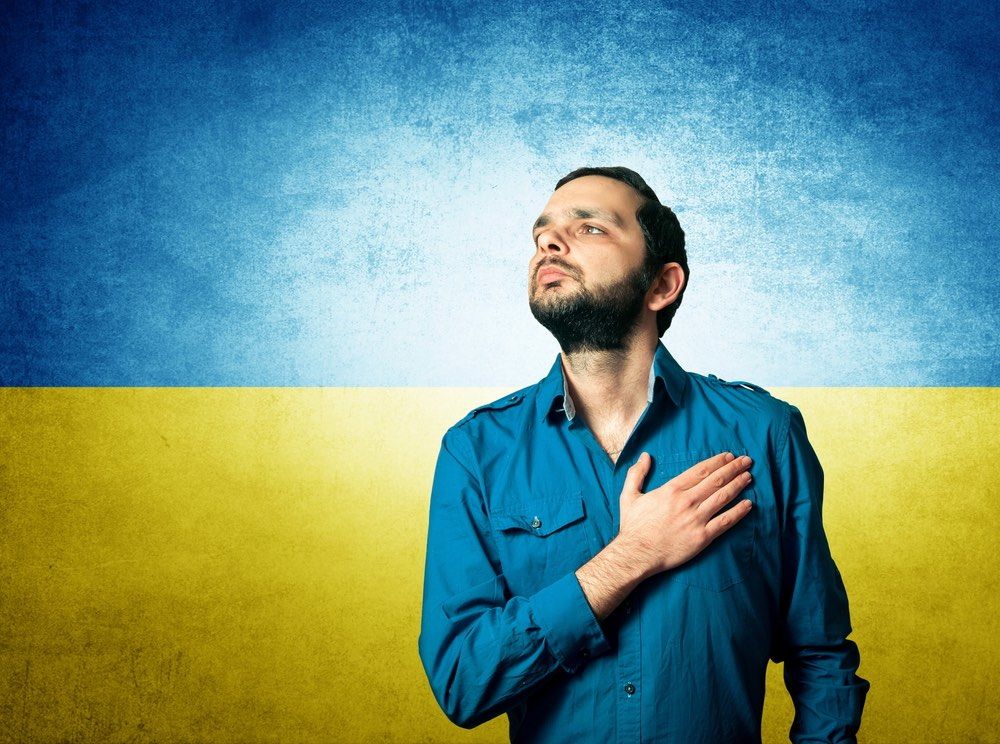 По информации МИД Украины, всего на территории РФ живут около 2 миллионов граждан Украины.