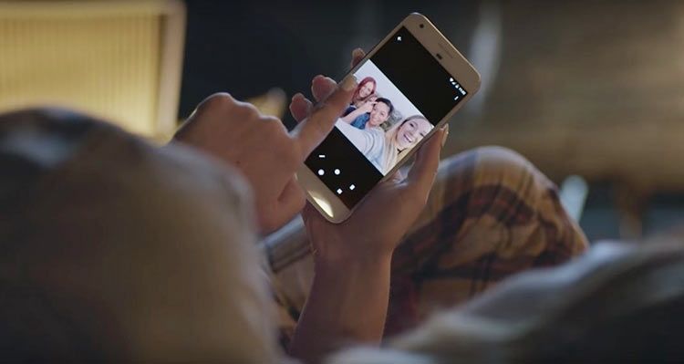 Google позволит публиковать звёздам сообщения в поисковике.