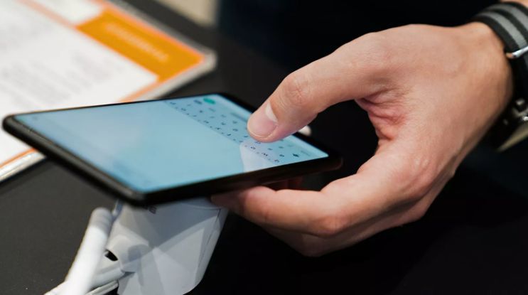 Эксперт рассказал, можно ли отследить смартфон, если он отключен.