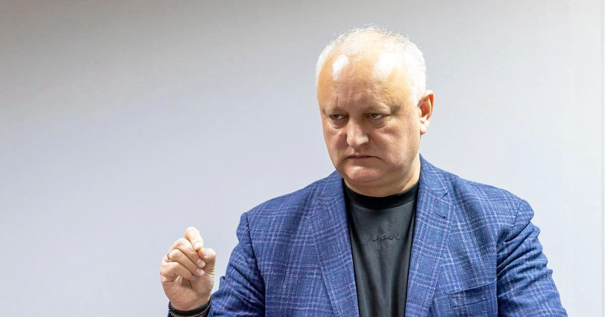 Додон: Оппозиция откладывает вотум недоверия правительству Мунтяну из-за ЧП.