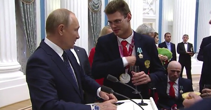 Путин отказал паралимпийцу в необычной просьбе.