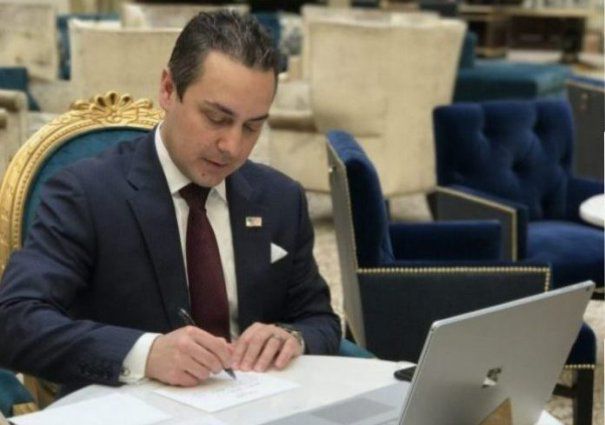 Românul care conduce afacerea hotelieră a lui Donald Trump. 