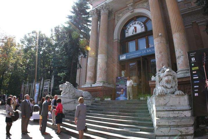 Отремонтировать Органный зал обещают уже три года. Фото: noi.md