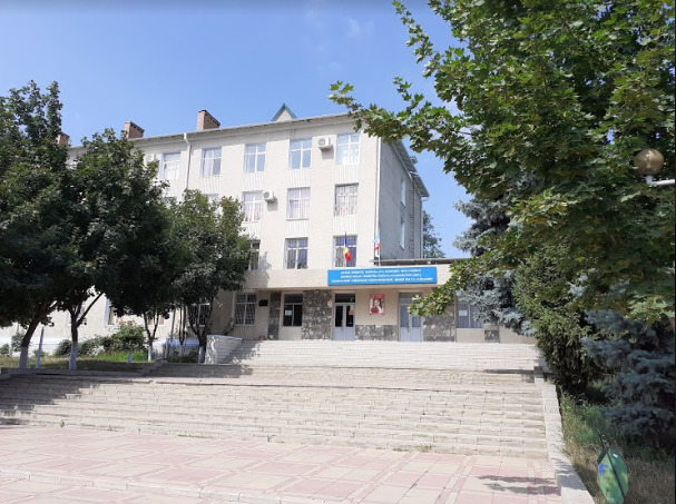 В одном из комратских лицеев ученик отправлен на самоизоляцию. Фото: nokta.md.