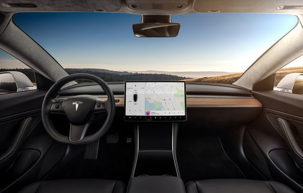 Surprizele ascunse în meniul lui Tesla Model 3. 