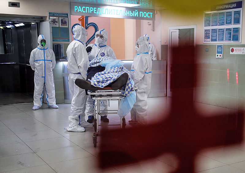 Еще 20 992 человека заболели коронавирусом в России.