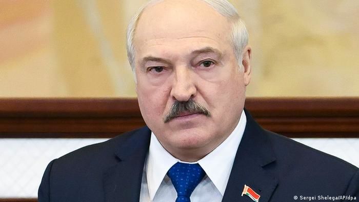 Семью Лукашенко обвинили в торговле людьми.