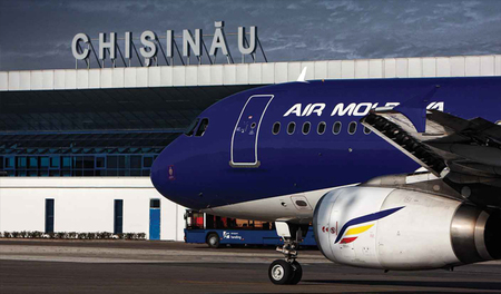 Guvernul a decis vineri publicarea contractului de concesionare a Aeroportului Internaţional Chişinău pentru a evita şi pe viitor speculaţiile referitor la acest subiect.